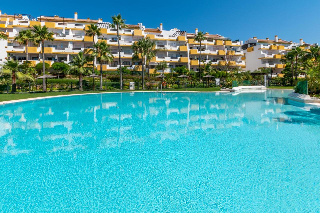 2Br Calanova Grand Golf - Wifi/Ac/Pool Apartment Malaga Exterior photo
